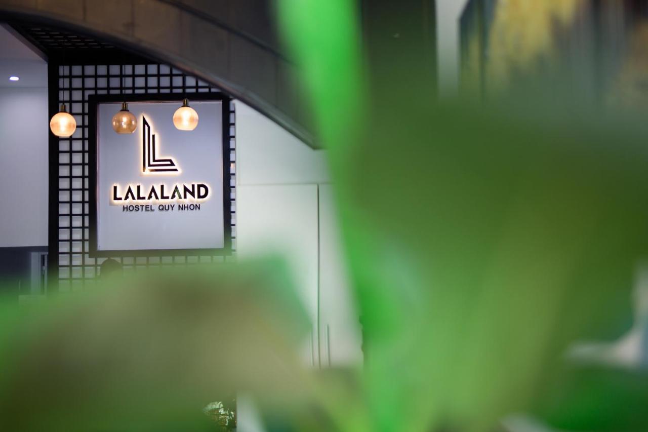 Lalaland Hostel Quy Nhon Esterno foto