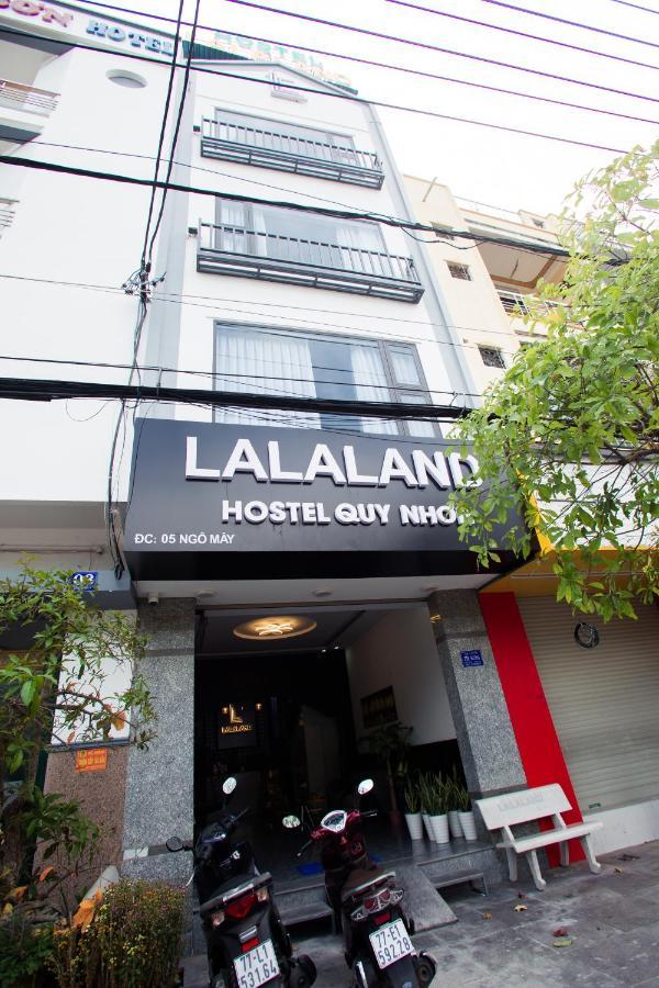 Lalaland Hostel Quy Nhon Esterno foto