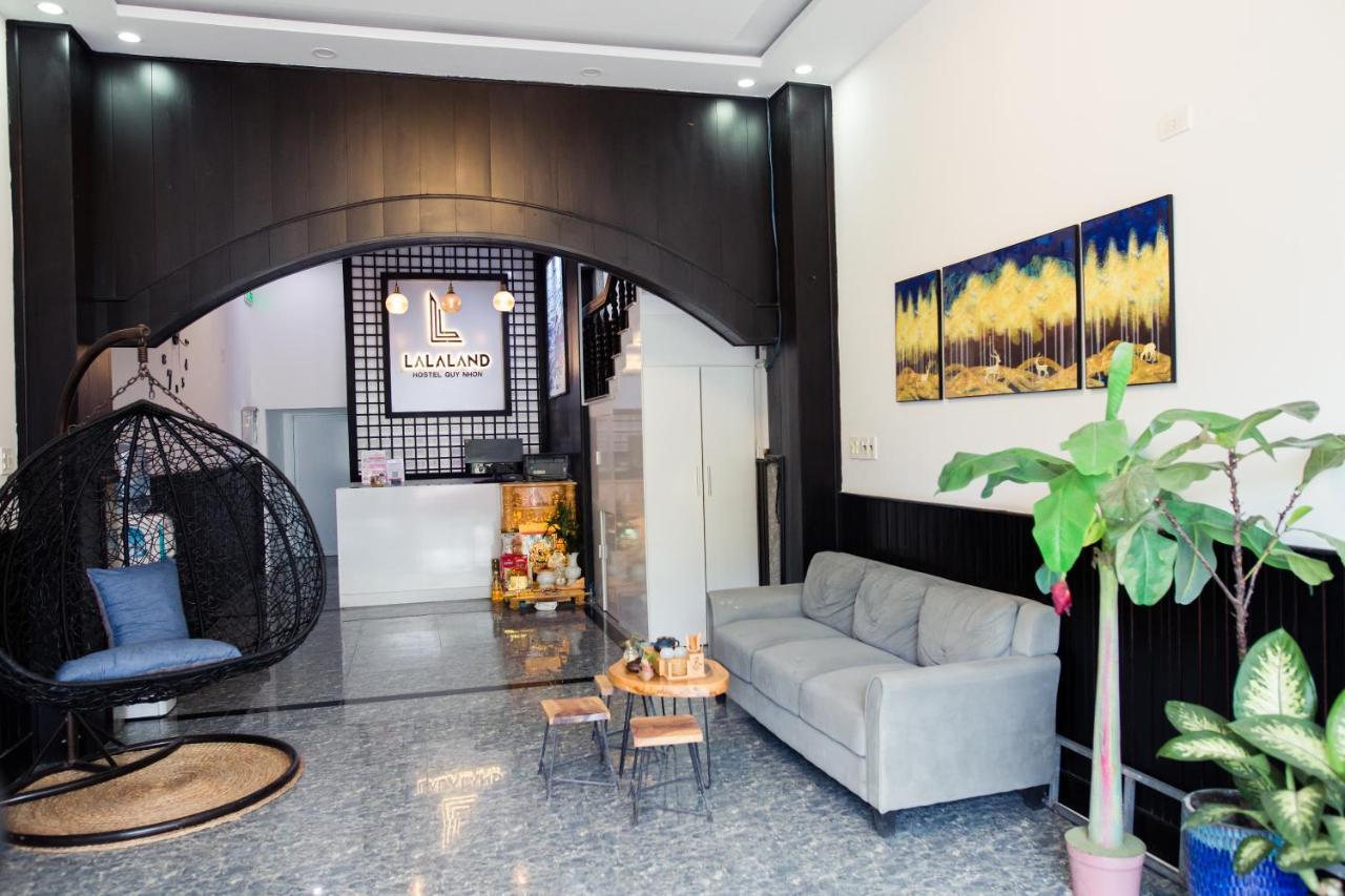 Lalaland Hostel Quy Nhon Esterno foto
